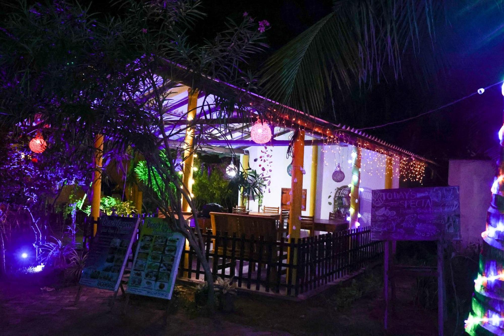 Beach Lagoon Guesthouse 坦加拉 外观 照片