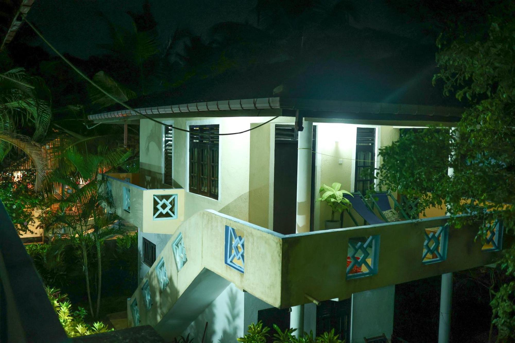 Beach Lagoon Guesthouse 坦加拉 外观 照片
